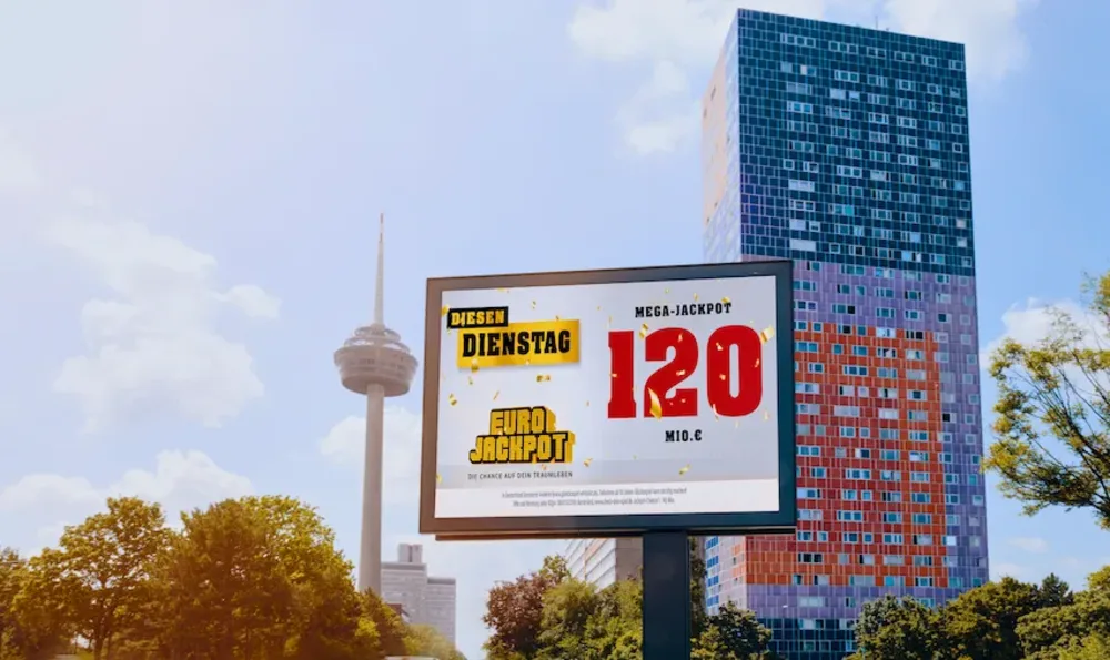 Eurojackpot-Werbung für 120 Millionen € Maximal-Jackpot am Dienstag